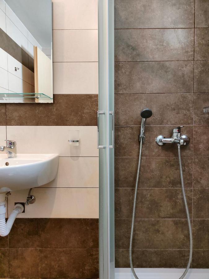 איוס חורה Aelia Rooms & Apartments מראה חיצוני תמונה