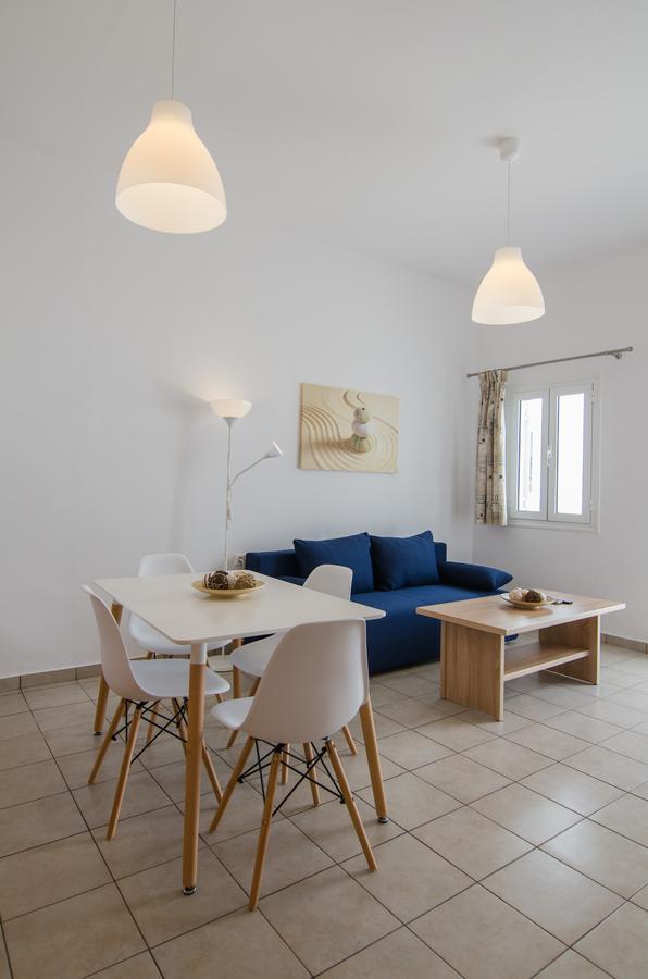 איוס חורה Aelia Rooms & Apartments מראה חיצוני תמונה