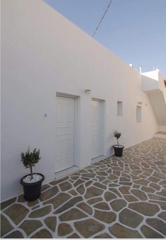 איוס חורה Aelia Rooms & Apartments מראה חיצוני תמונה
