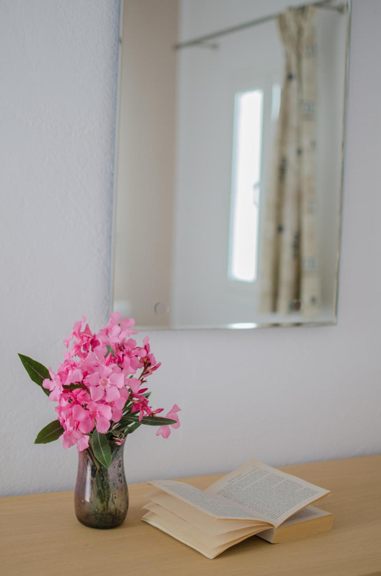 איוס חורה Aelia Rooms & Apartments מראה חיצוני תמונה